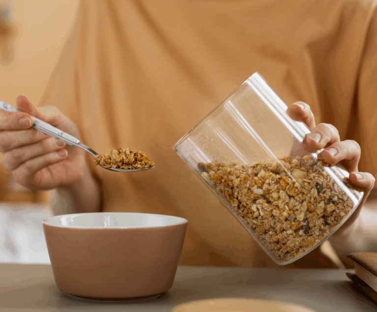 Cada vez hay más evidencia de que la salud mental no depende solo de factores emocionales o genéticos, sino también de la alimentación. Lo que comemos tiene un impacto directo sobre los procesos químicos del cerebro…